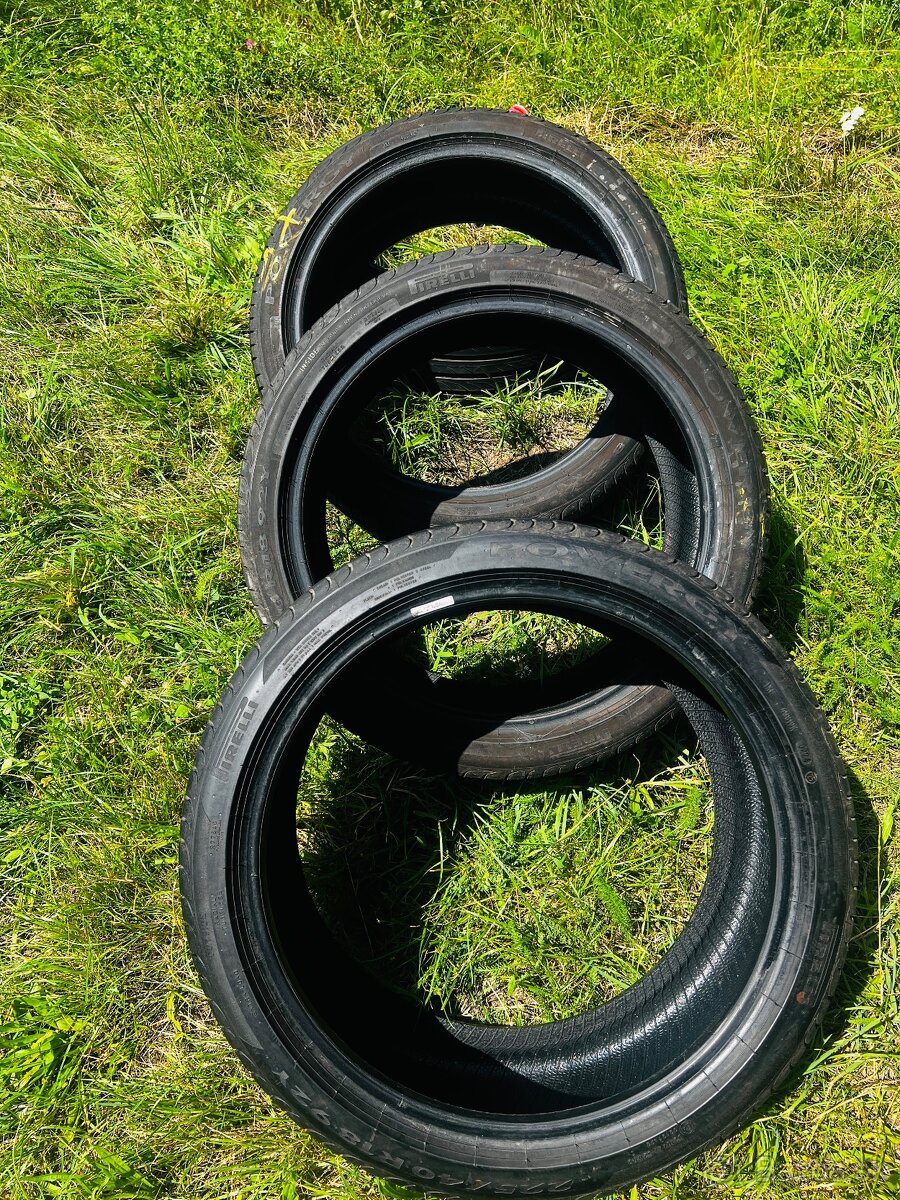Pirelli letné pneu 225/40 R18 - 2