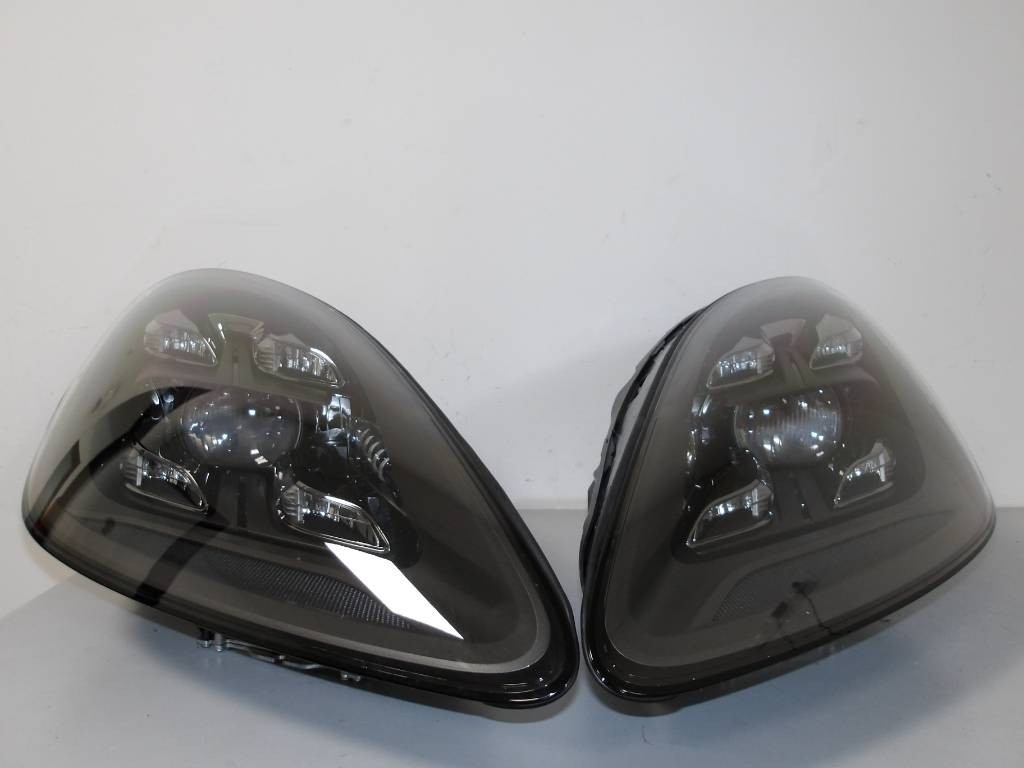 Sada svetiel Porsche Cayenne 9Y0 LED - 2