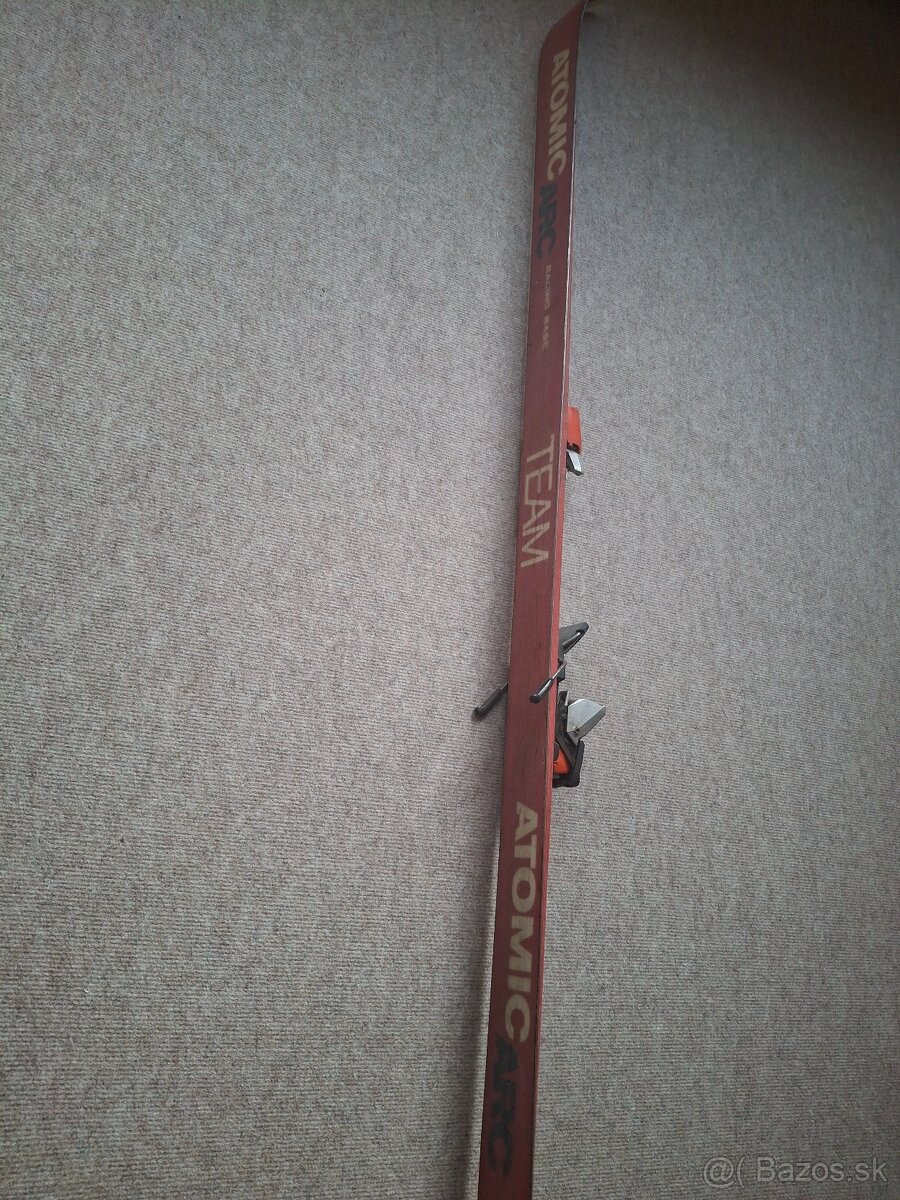 Lyziarská výstroj - 2