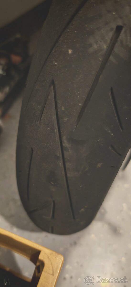 120/70/17 Continental ContiSportAttack 2 pneu na moto - 2