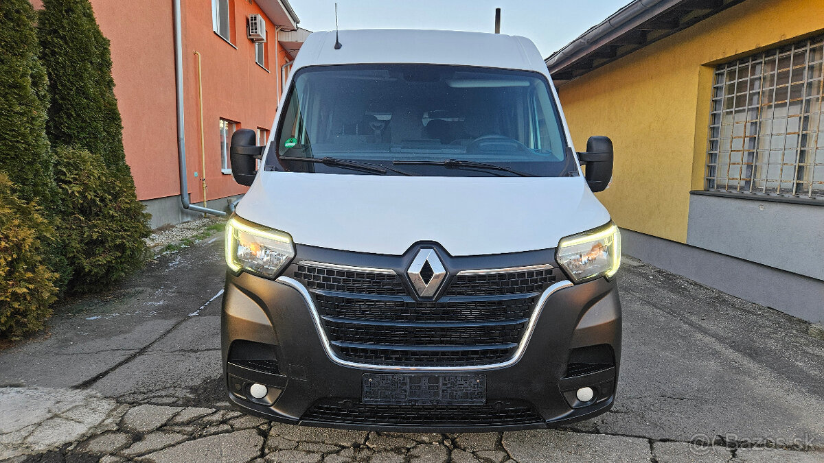 Renault Master 2.3 L3H2 7 miest - 2