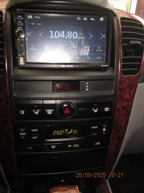 kia sorento 2,5CRDI 4x4 - 2