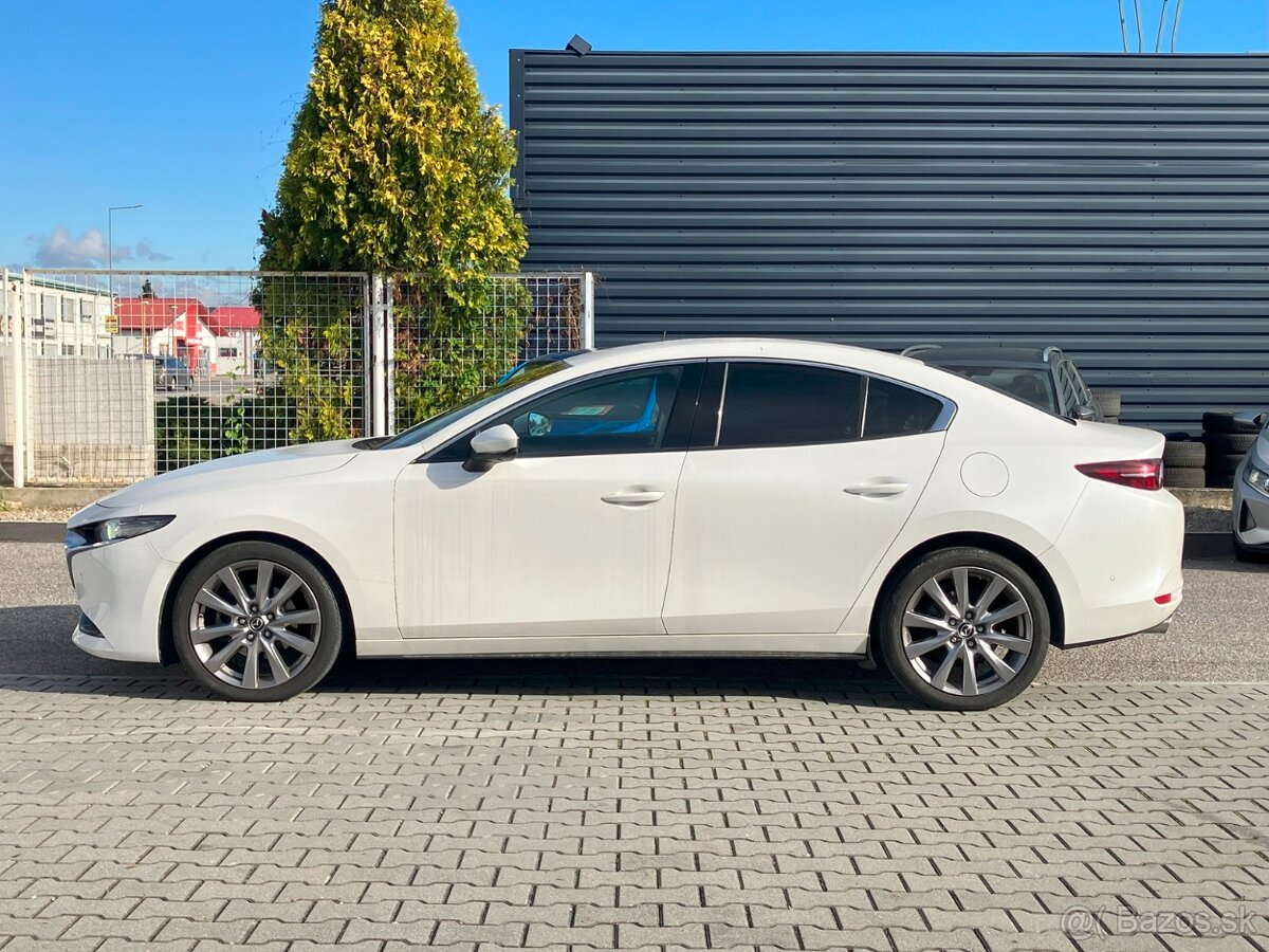 Mazda 3 2.0 Skyactiv 90kW G122 Plus A/T BENZÍN - 2