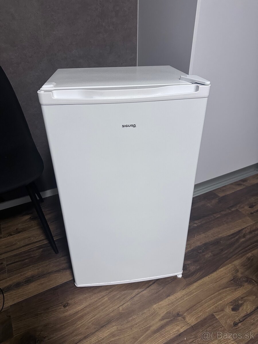 Chladnička Siguro – v top stave, 2-ročná - 2
