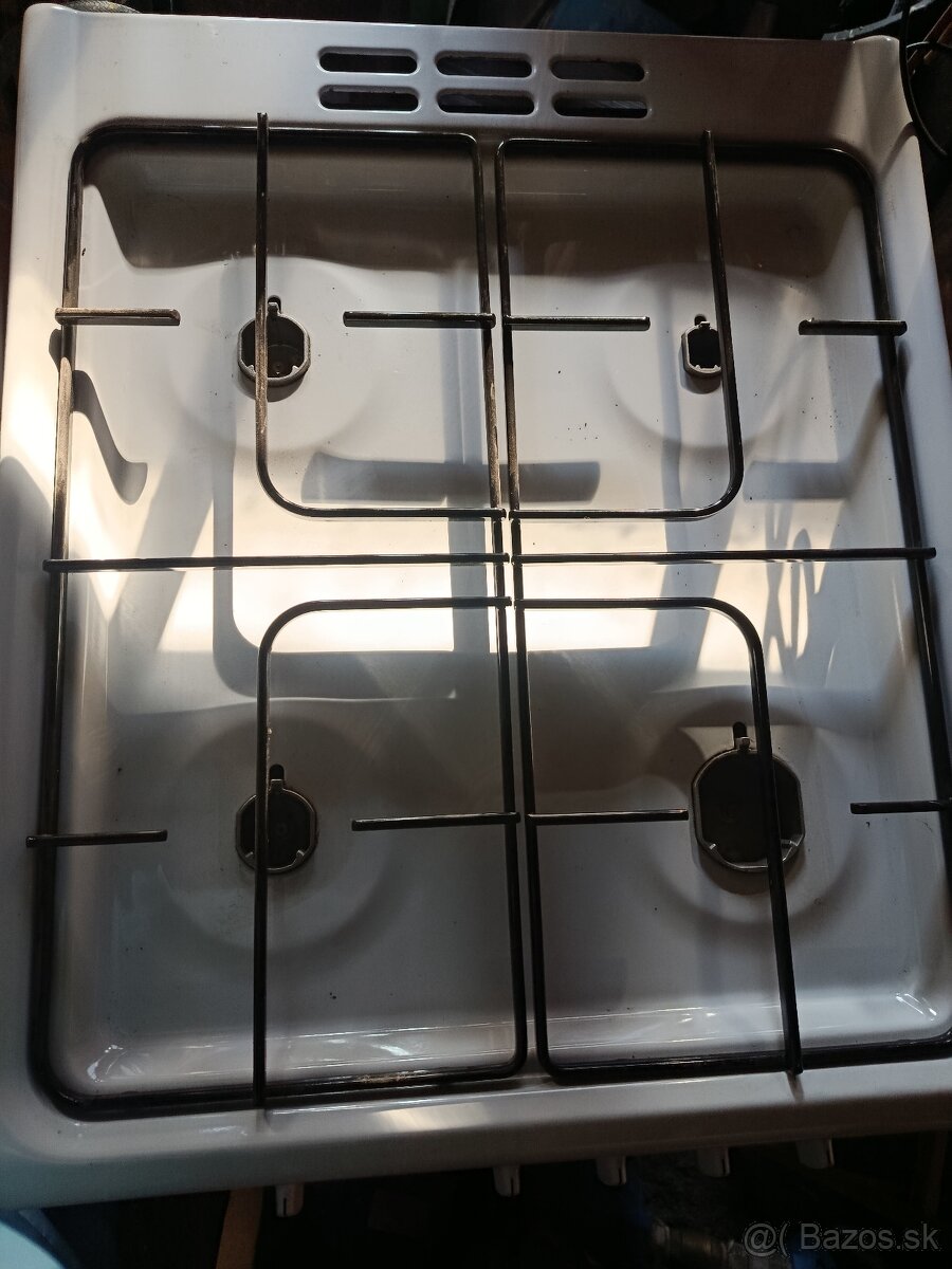 Predam plynovy sporak - 2