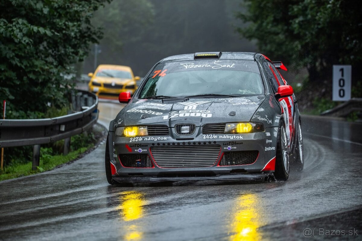 SEAT Leon supercopa závodné auto - 2