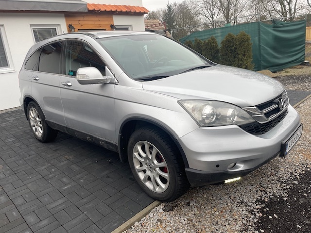 cr-v 2,2 idtec 110kw automat - 2