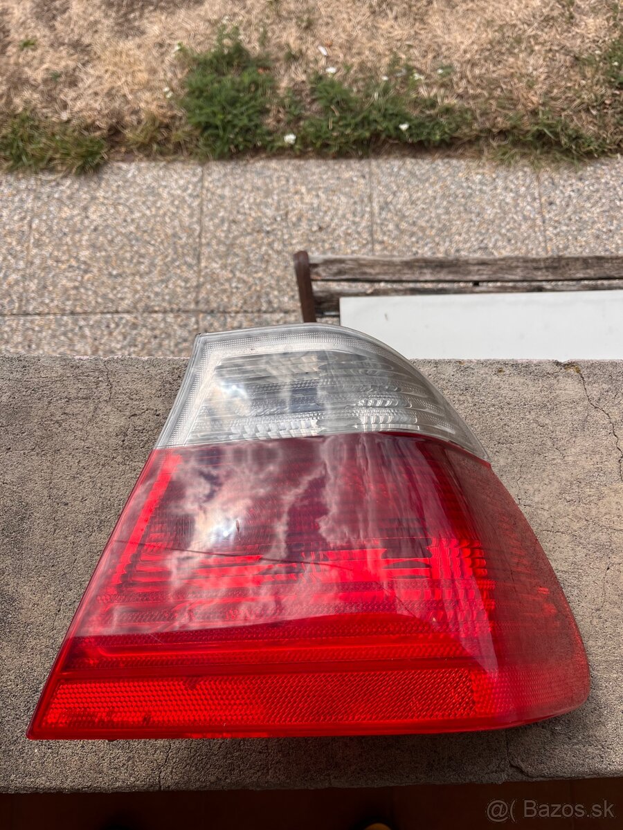 Zadné svetlá E46 - 2