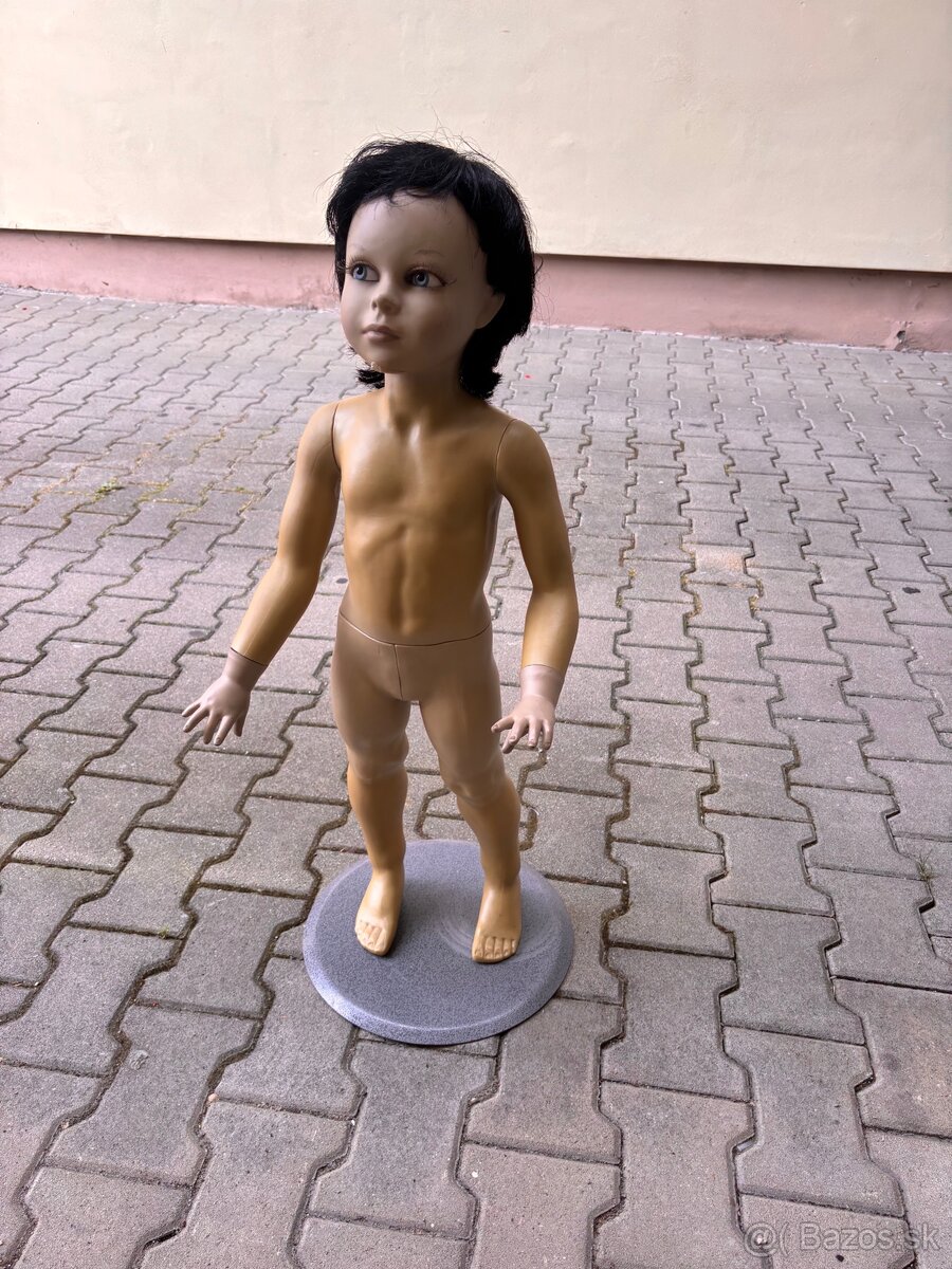 Detská figurína - 2