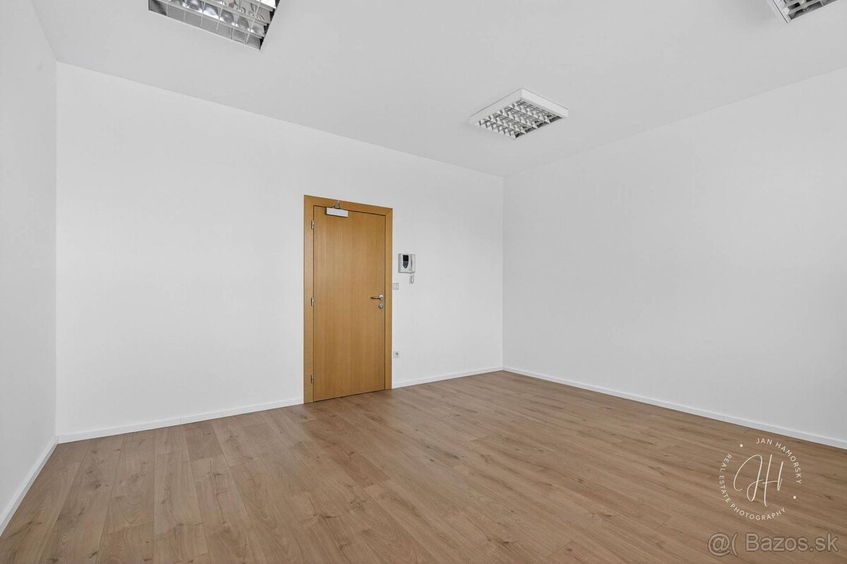 TOP lokalita | Kancelária 21 m² na Košickej – Ružinov, Nivy - 2