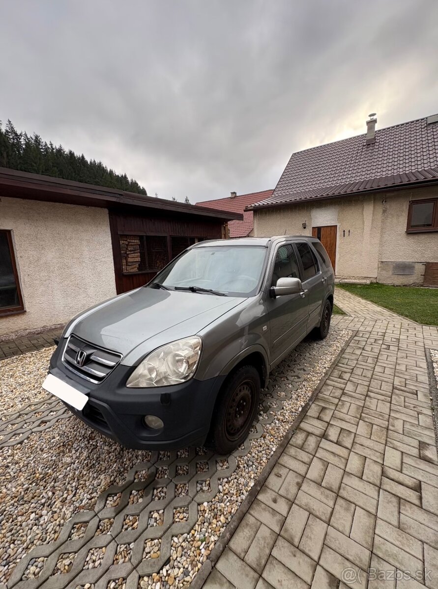 Honda CR-V 2.2 ctdi (103 kw) r.v. 2005, 4x4 - 2