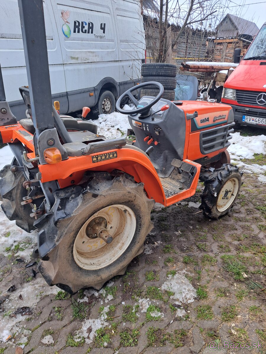 Kubota malotraktor - 2