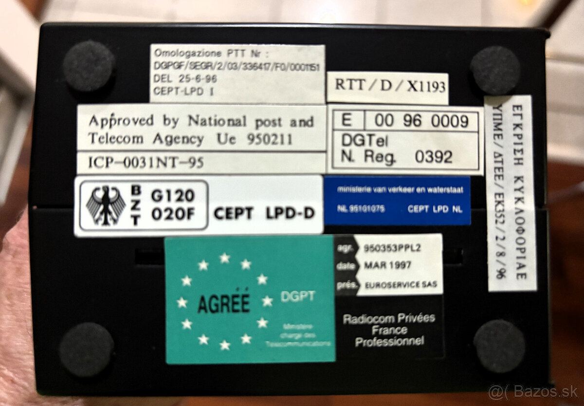 Bezdrotove sluchadla Philips s velkym dosahom signalu - 2