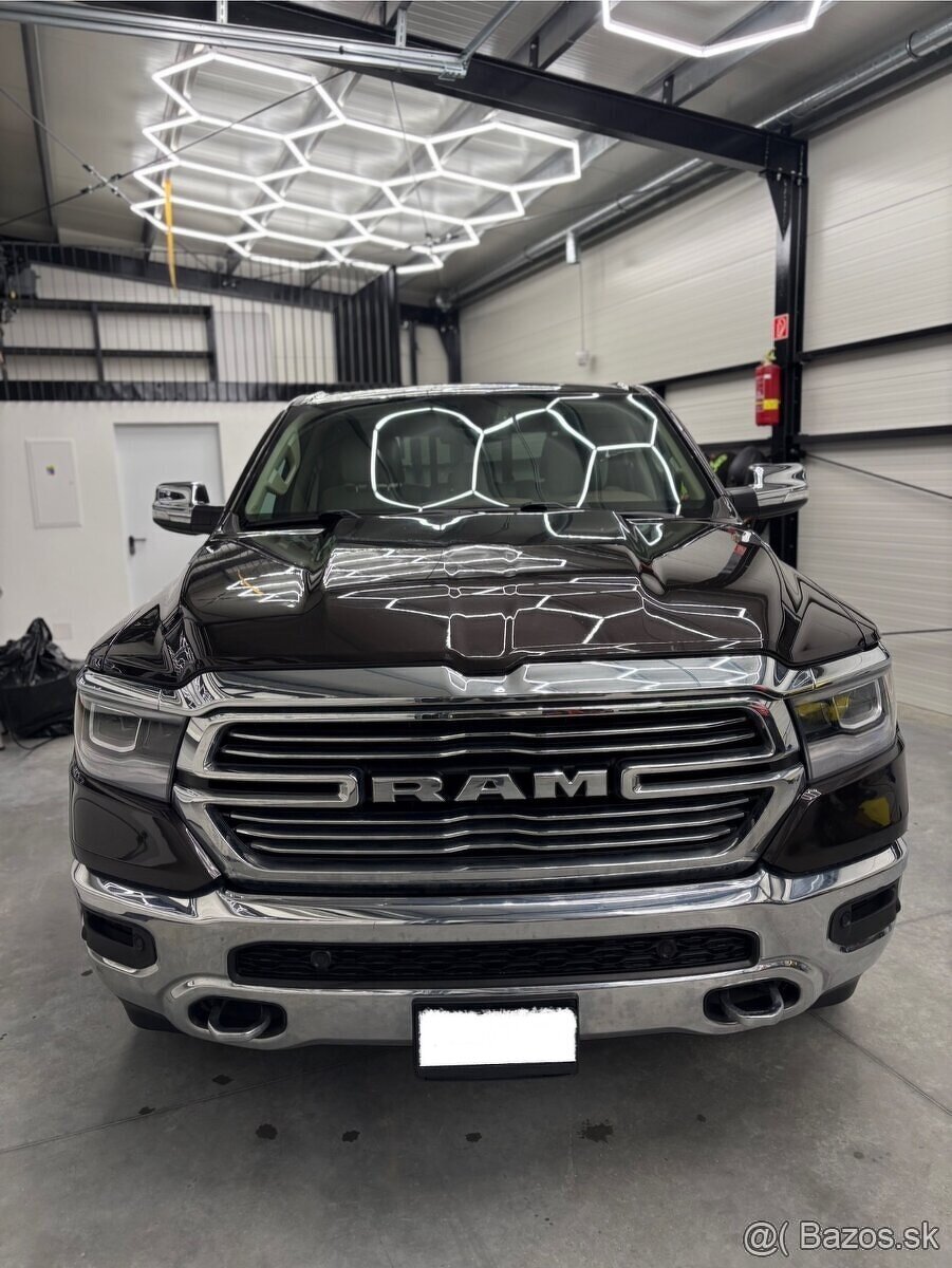 Dodge Ram 1500 - 2