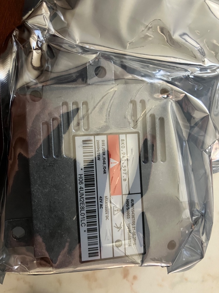 Xenón riadiaca jednotka, štartér xenónu - 2