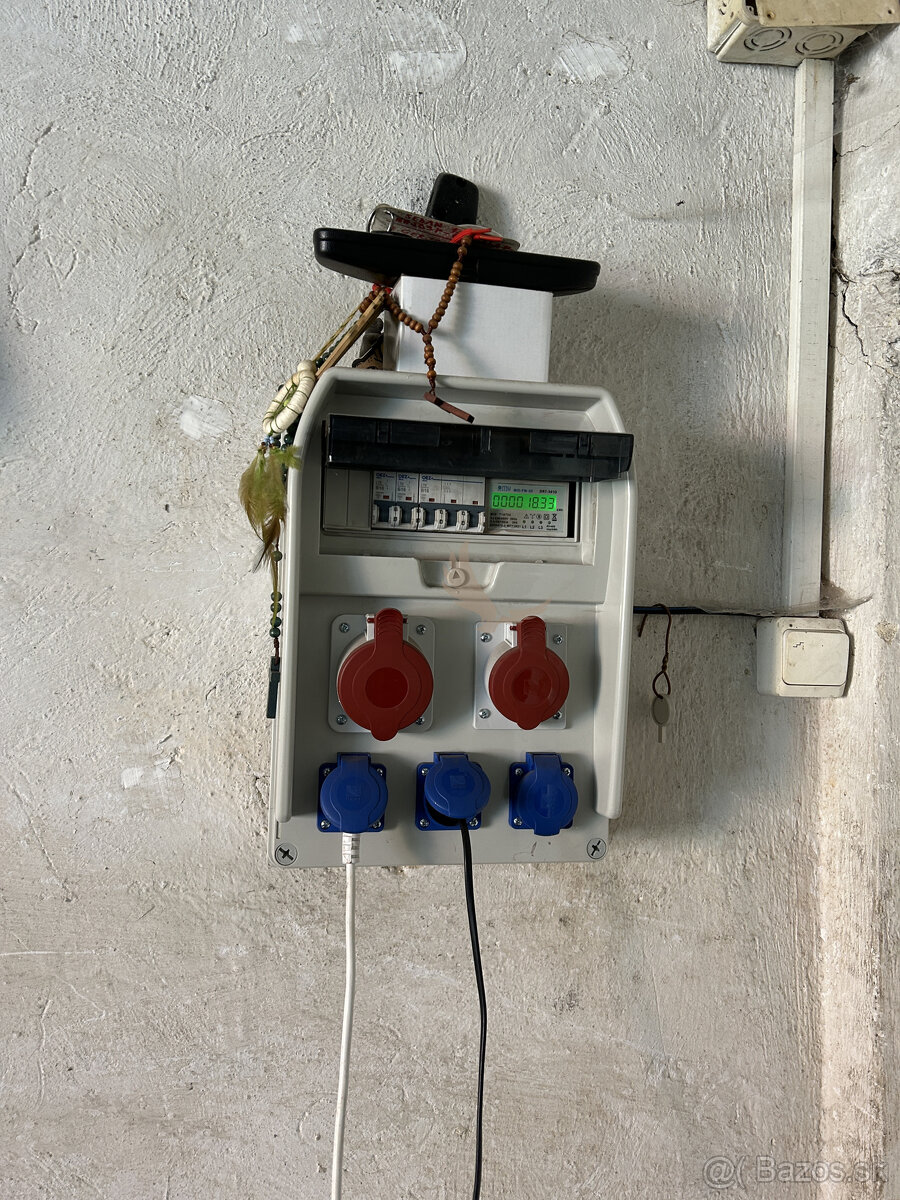 Dvojgaráž Vrbová ulica Brezno - 2