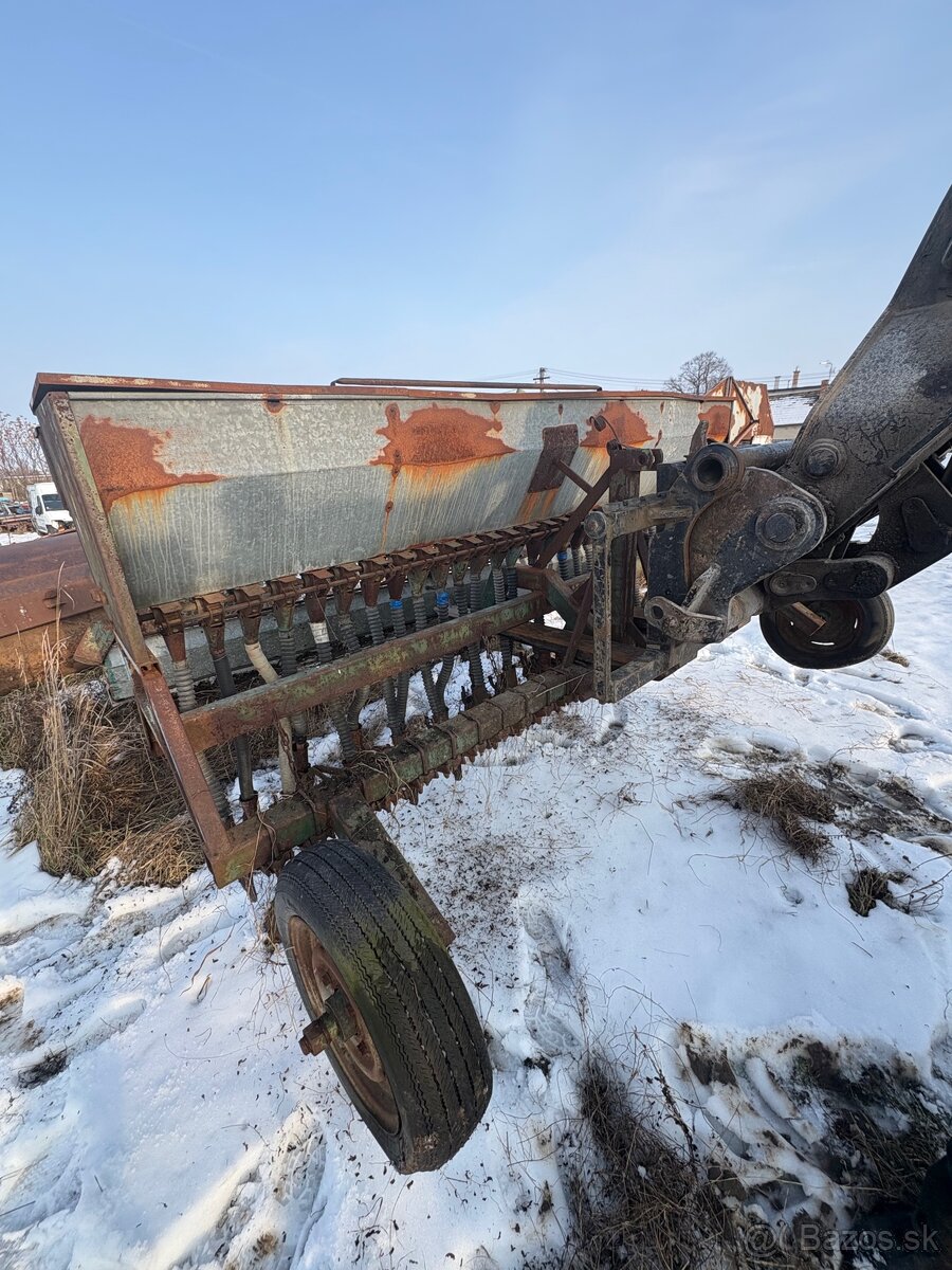 Sejačka Roudnice 3m - 2