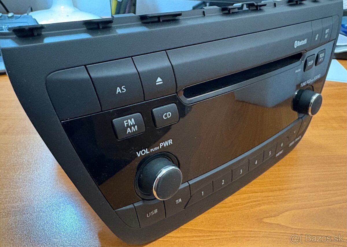 Autorádio Suzuki - 2
