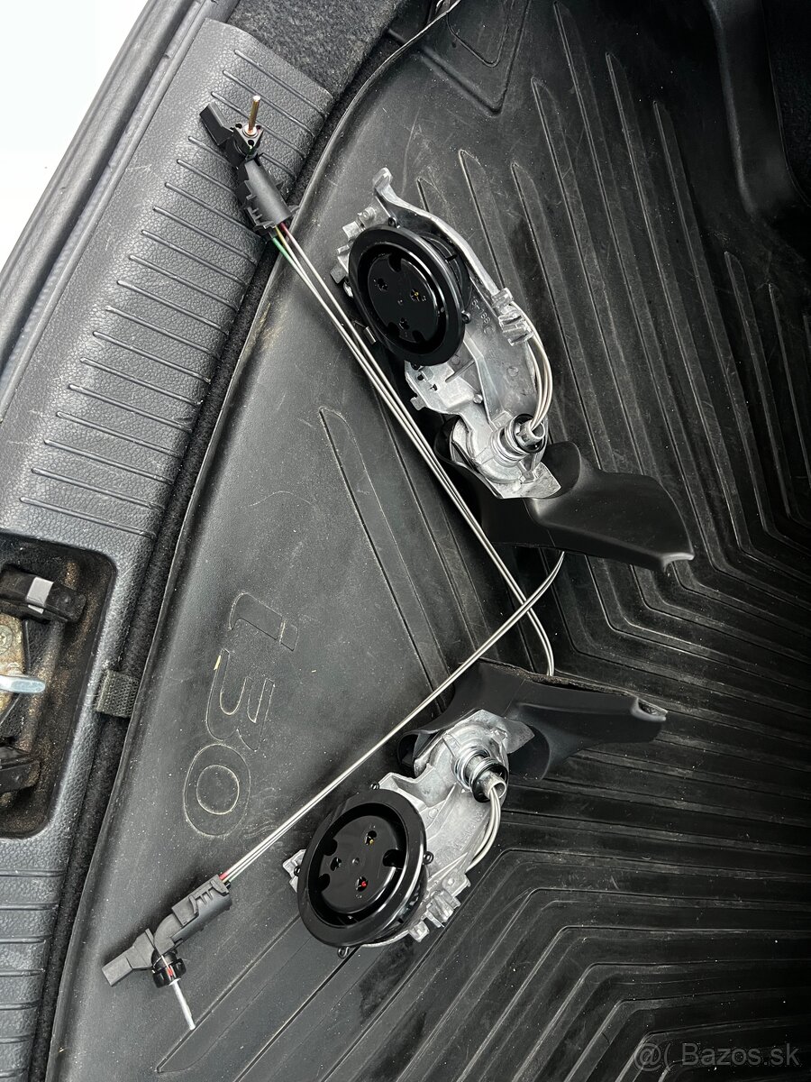 Drziak spetneho zrkadla golf 4 - 2