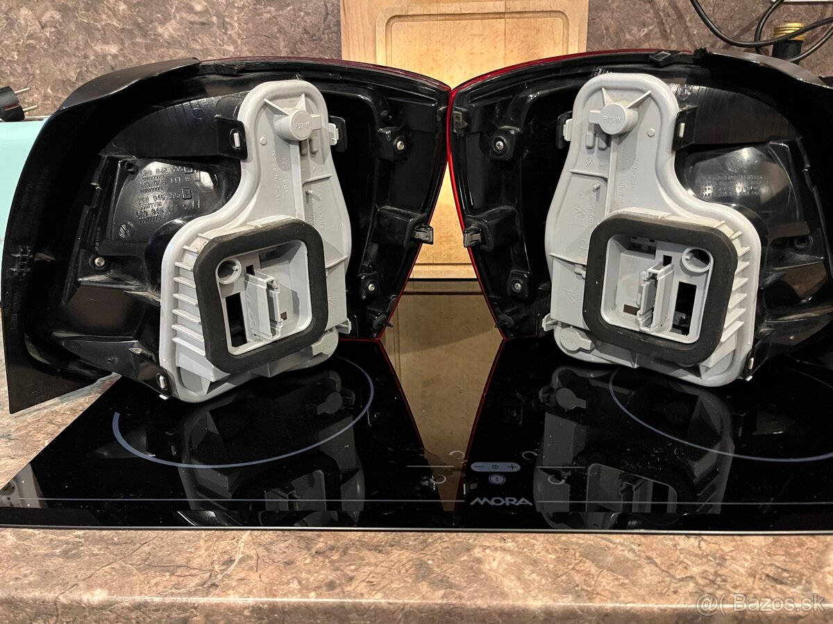 Zadné svetlá VW polo 6R - 2