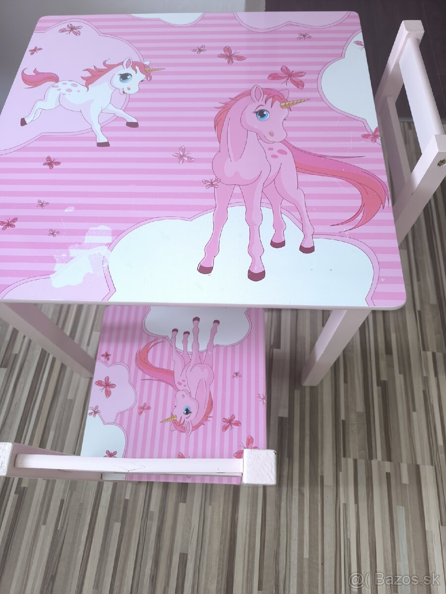 Detský stolík so stoličkami - 2