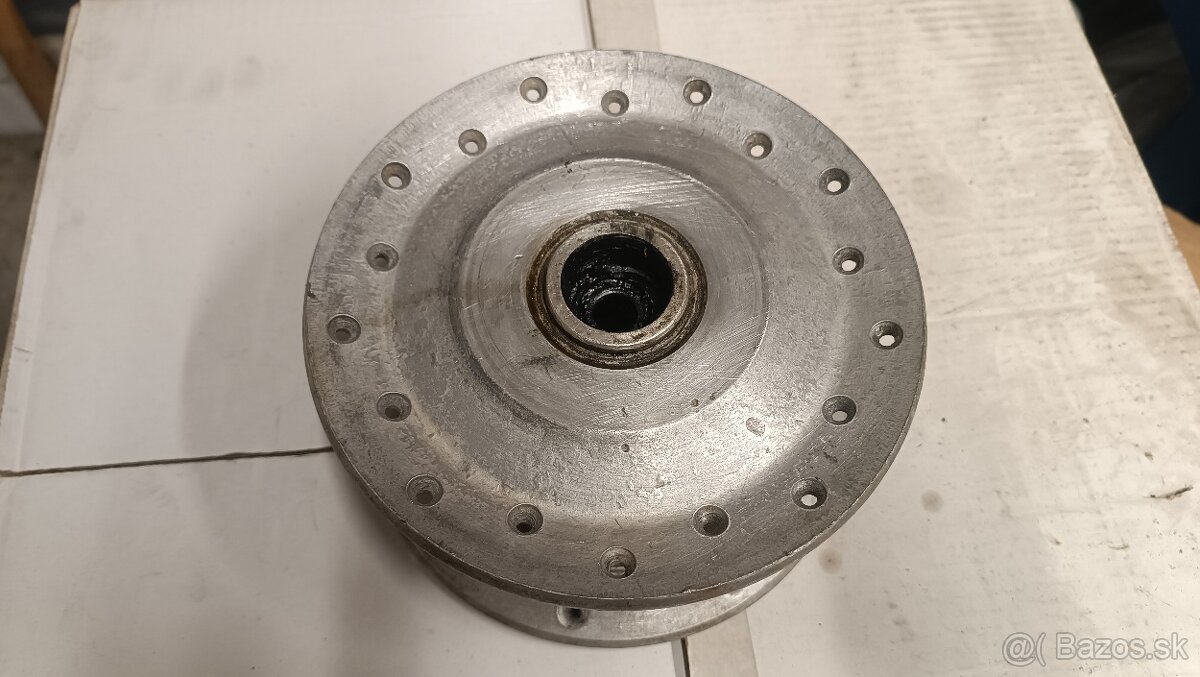 Predám predny náboj kolesa ČZ cross - 2