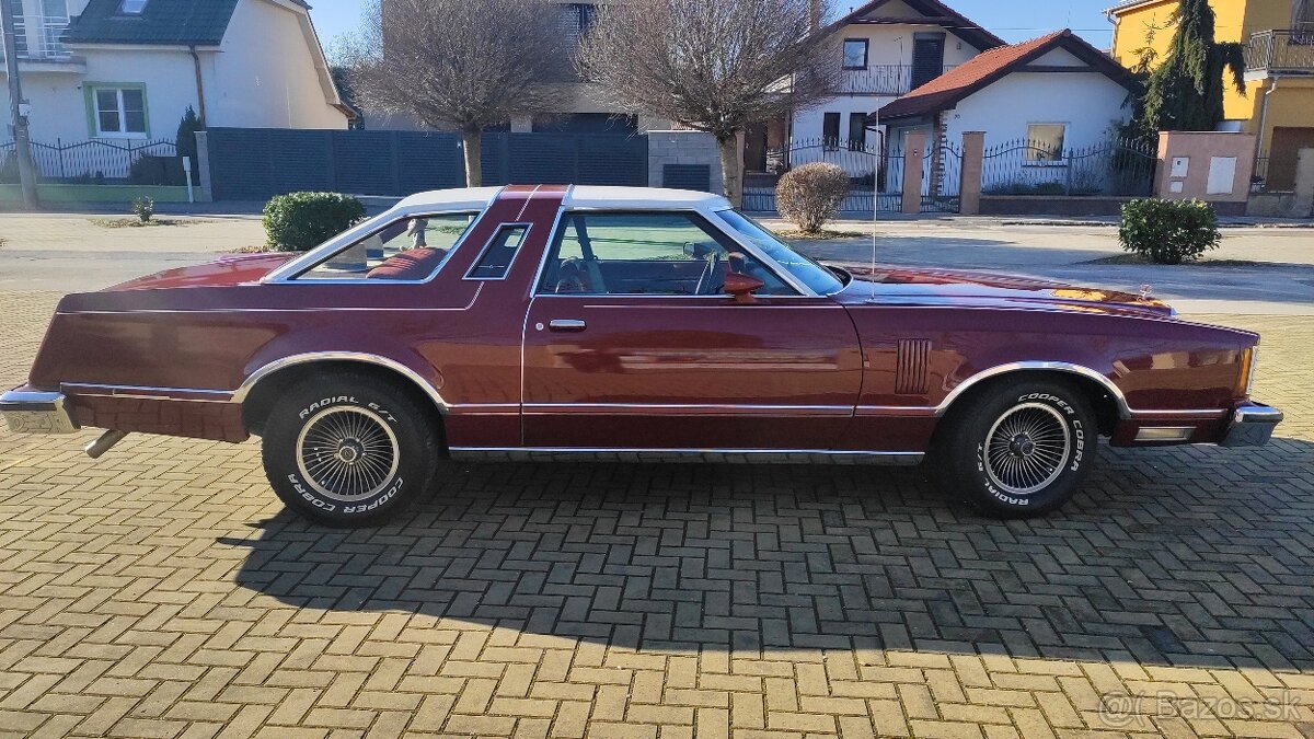 1978 Ford Thunderbird - 2
