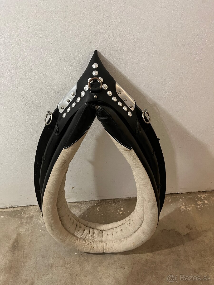 Predám chomut 84/45 cm - 2