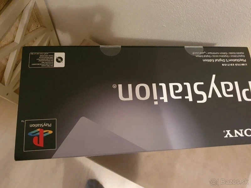 PS5 30th Anniversary limited edition digital - 2
