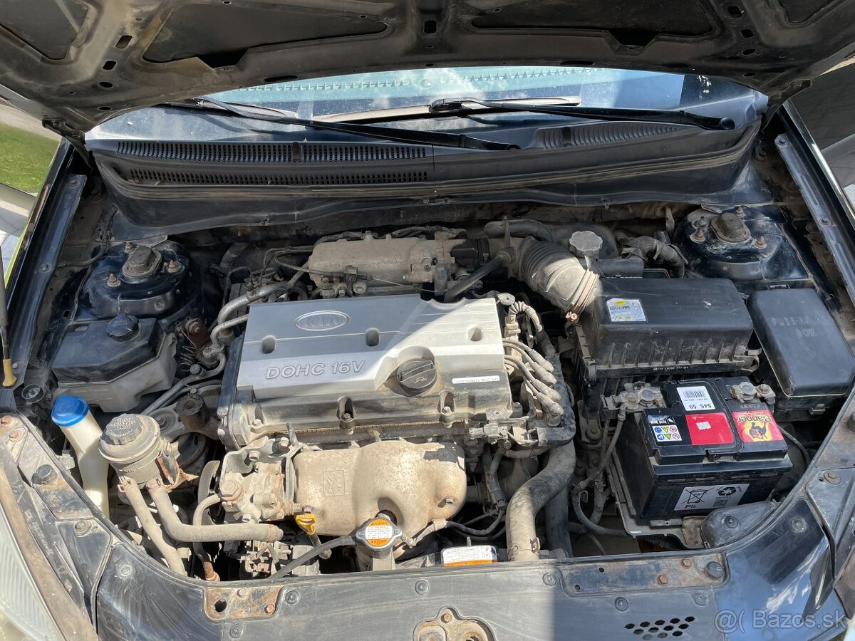 Kia Rio 1.4 71kW 2008 benzín - 2