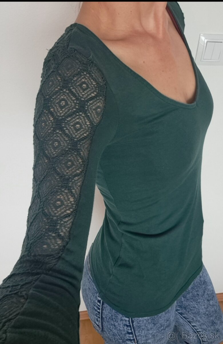 H&M značkový top XS/S - 2