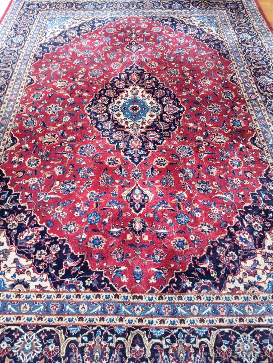 Nádherný ručne viazaný hodvábny KESHAN 350x250 - 2