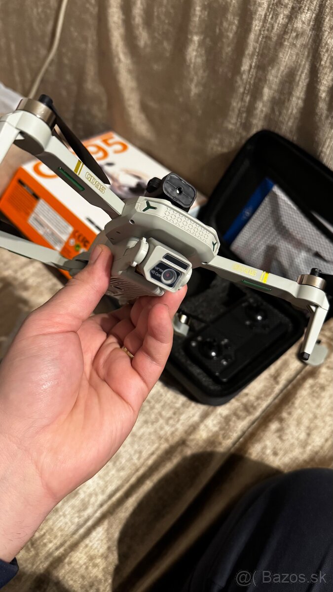 Dron GD95 - 2