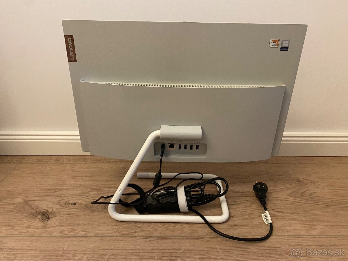 Predám kancelársky počítač značky Lenovo - 2