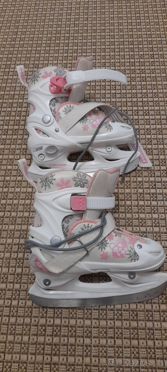 Dievcenske korcule na lad 33 - 2