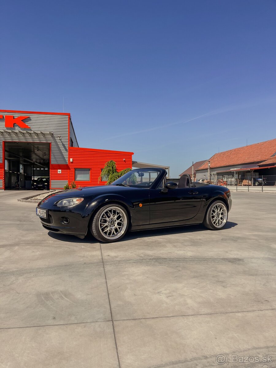 Mazda MX5 NC - 2