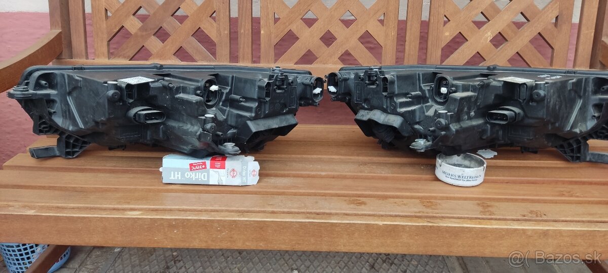 Octavia 4 predné svetlá - 2