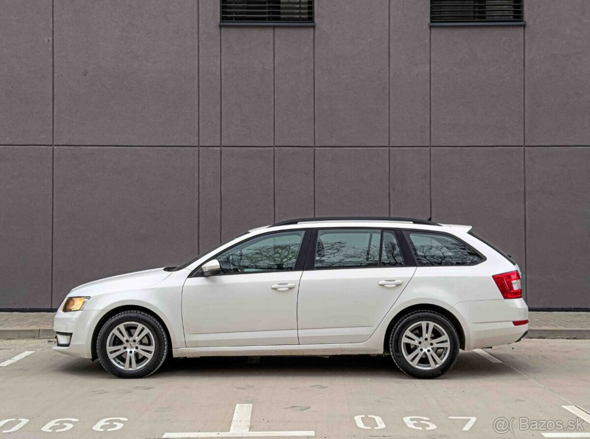 Škoda Octavia Combi 2.0 TDI Ambition - 2