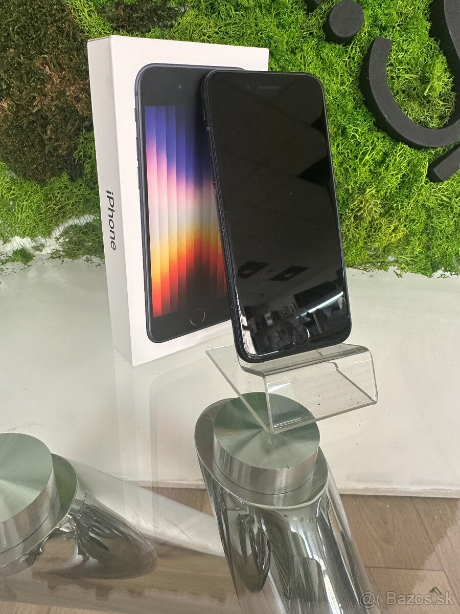 Apple iPhone SE 2022 128GB - 2