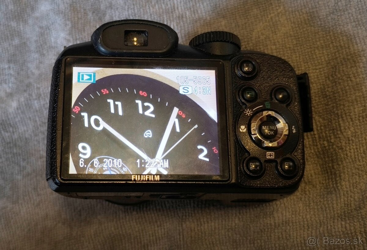 Predám dig. fotoaparát Fujifilm FinePix S2500HD - 2