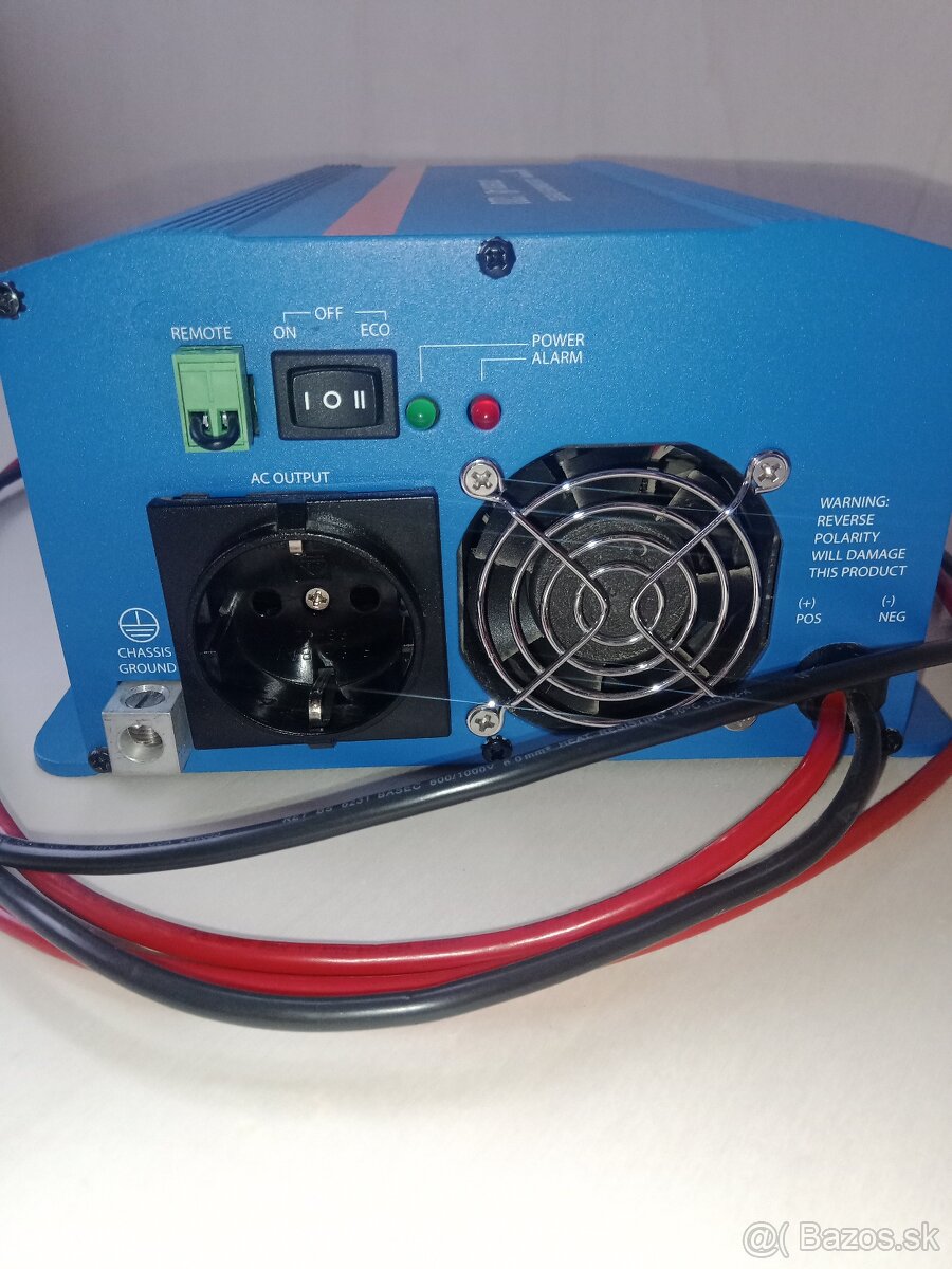 Menič Victron Phoenix 48V 1200VA - 2