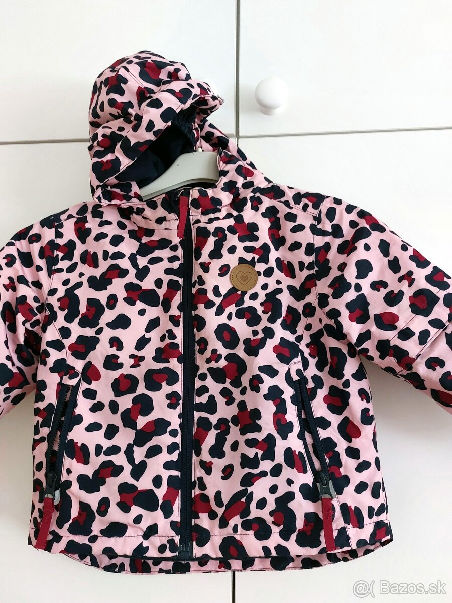 balik dievcenského oblecenia - 2