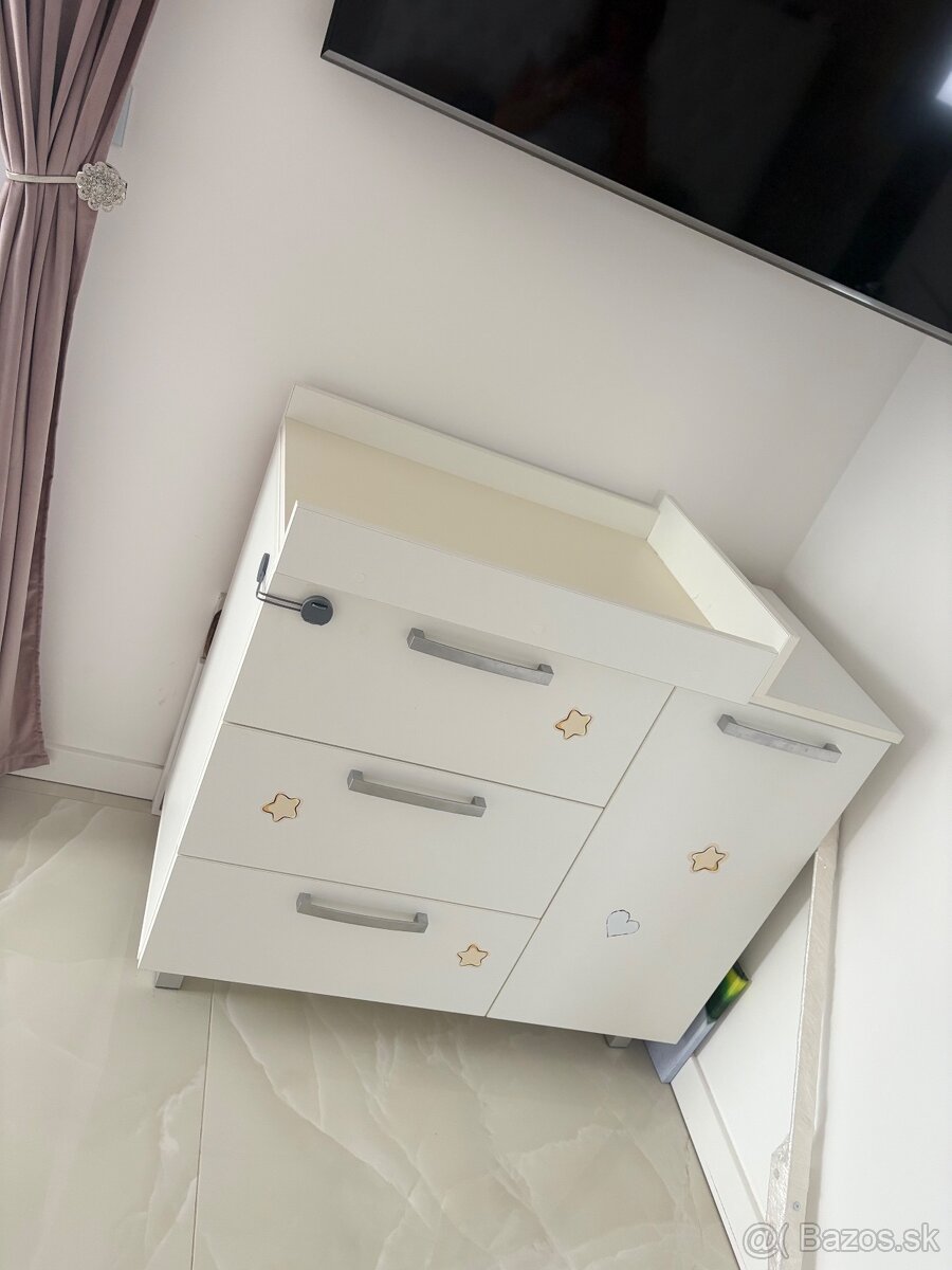 Prebalovací pult - 2