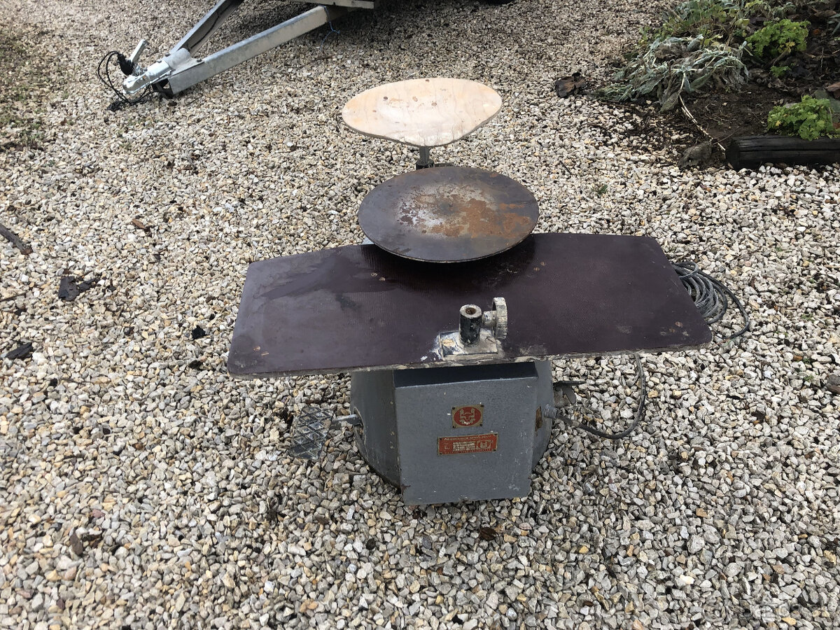 Hrnčiarsky kruh - 2