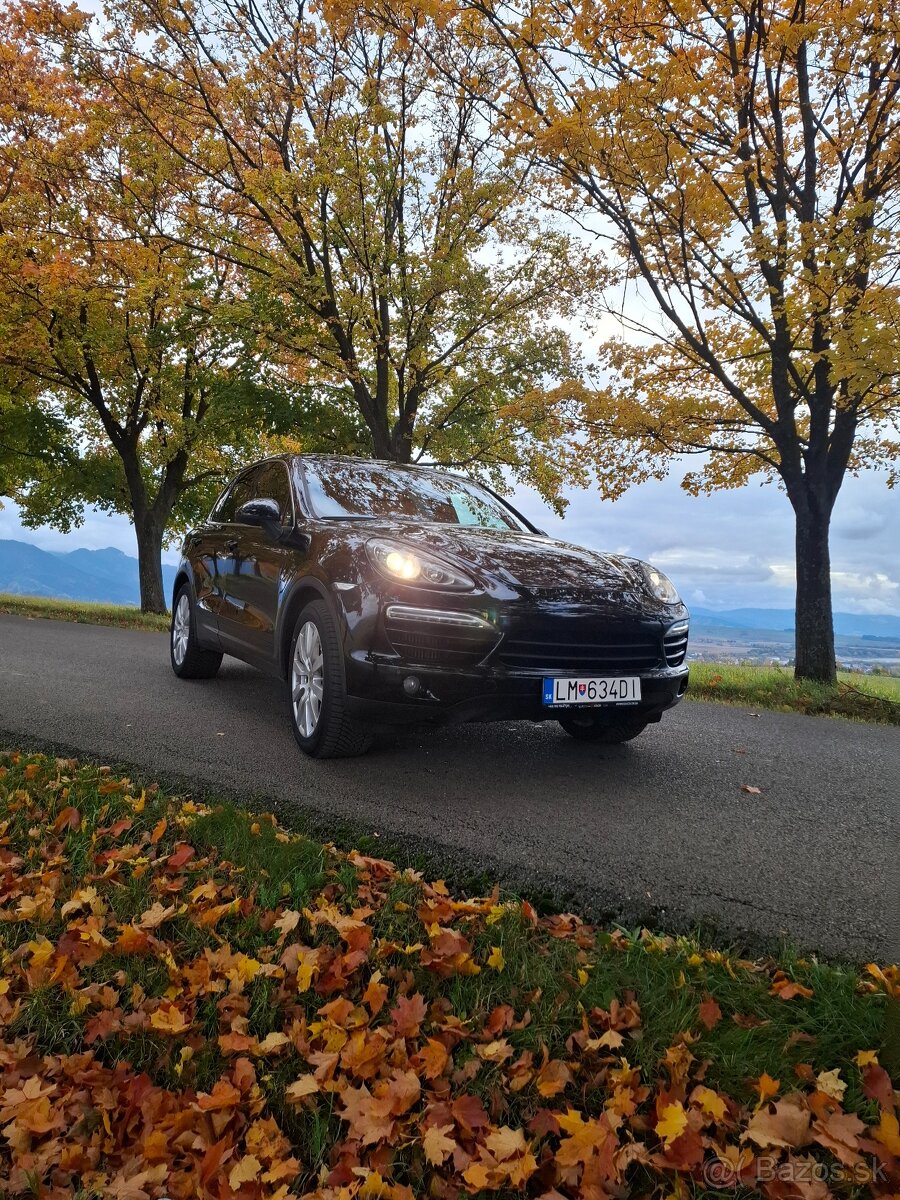 Predam porsche cayenne - 2