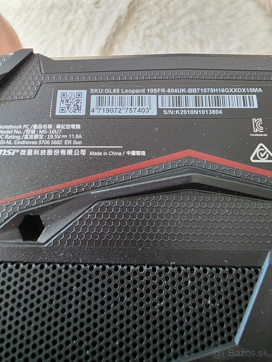 Herný notebook MSI GL65 Leopard 10SFR - 2