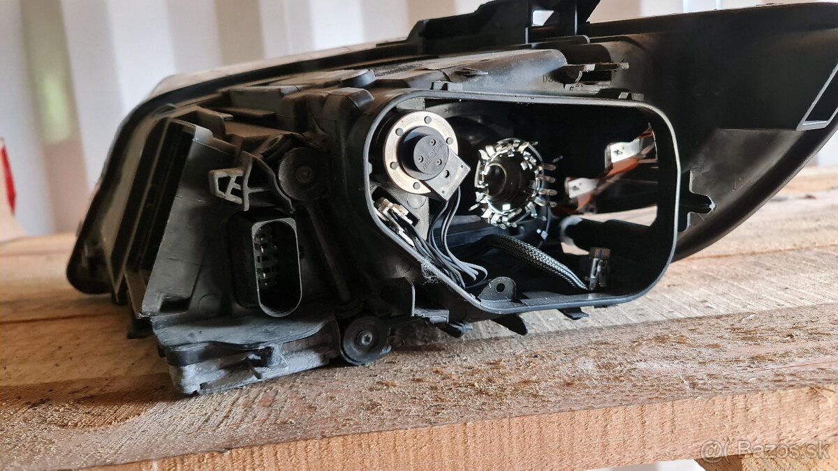 Audi Q7 LIFT LED xenon pravy - 2