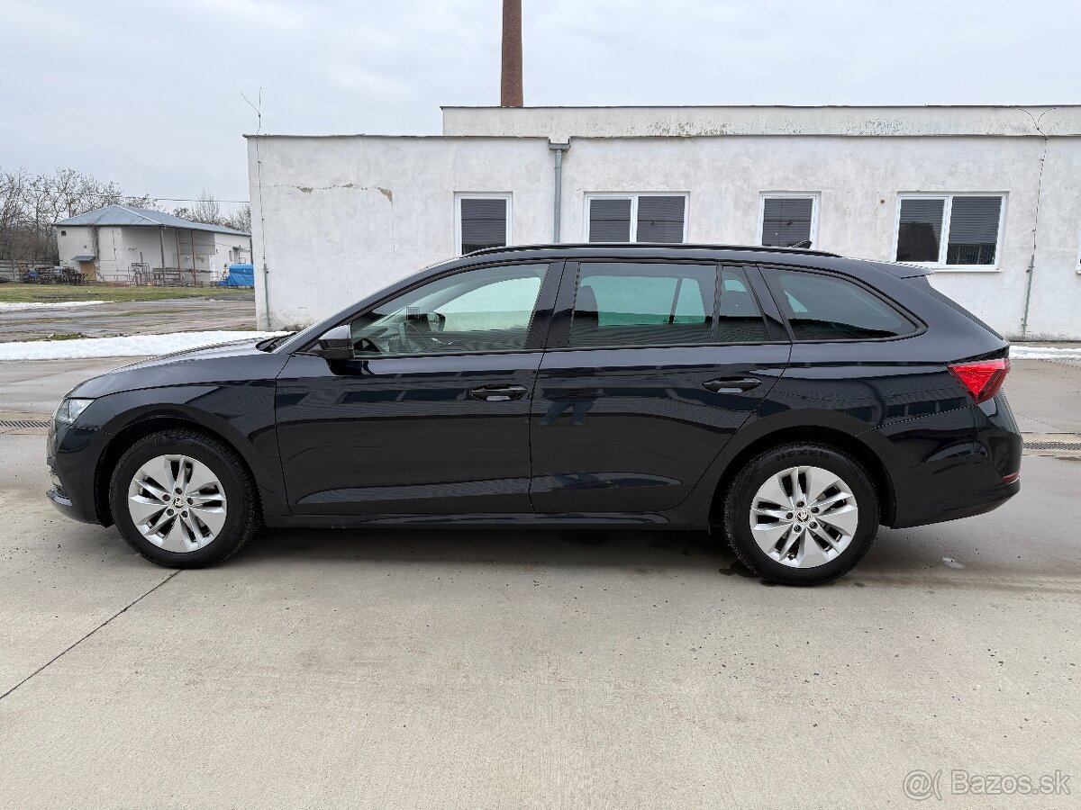 Skoda Octavia Combi 2.0 TDI DSG - 2