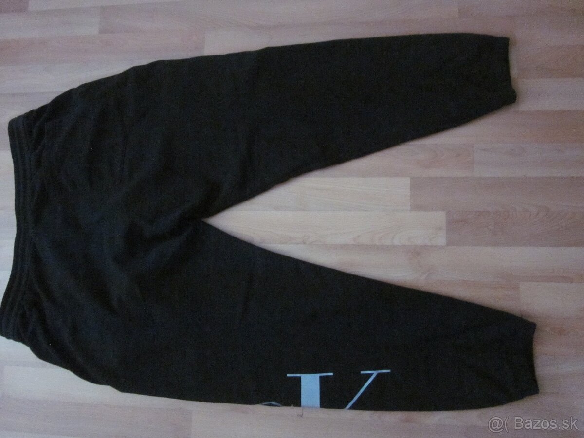 tepláky Calvin Klein veľ.2XL - 2
