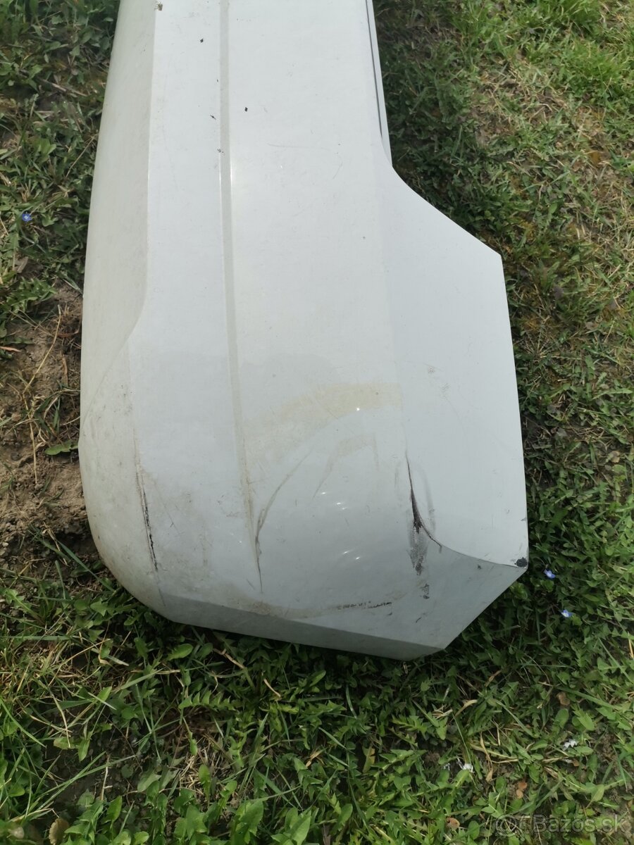 Zadny naraznik skoda fabia 3 model 2015-2018 - 2